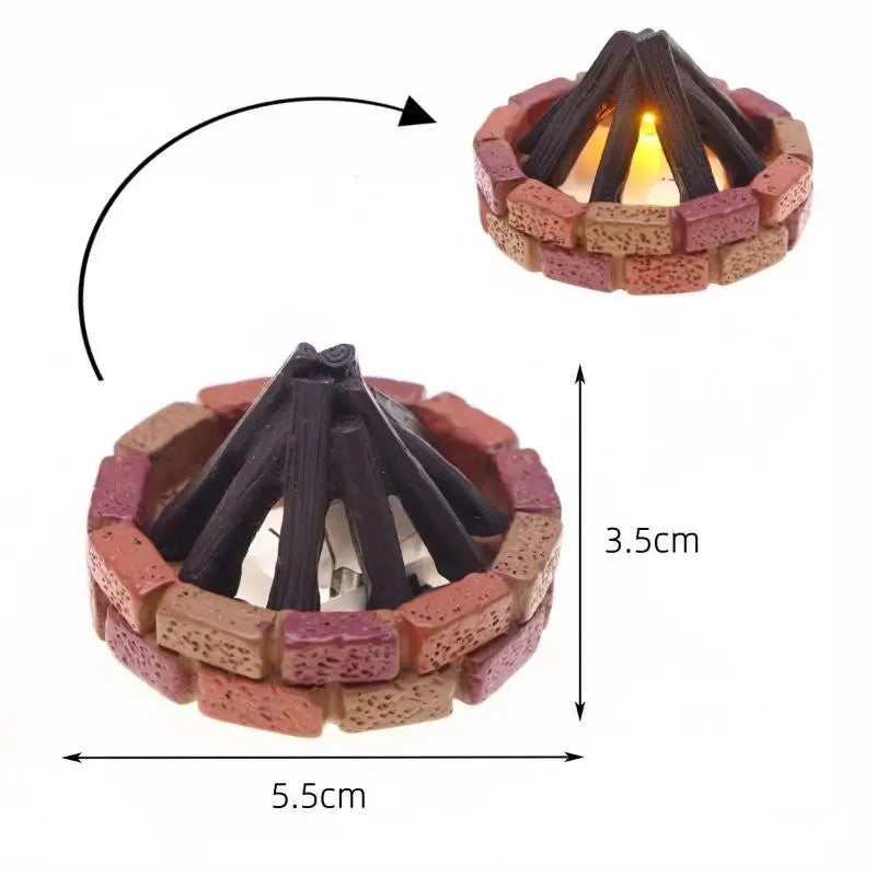 Miniature LED Bonfire Ornament — Realistic Dollhouse Outdoor Decor