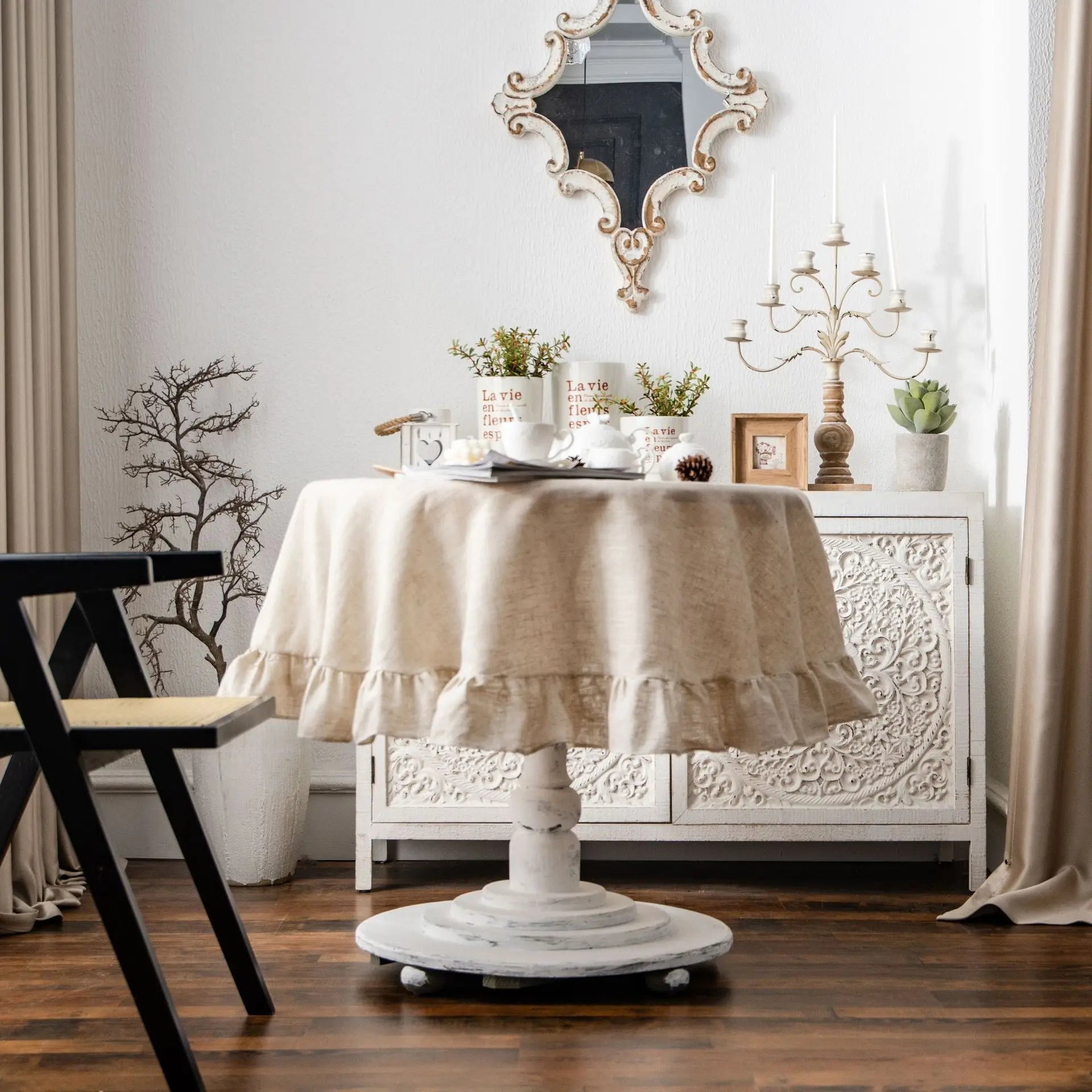 Linen Cotton Round Tablecloth — Vintage Ruffle Dining Table Cover