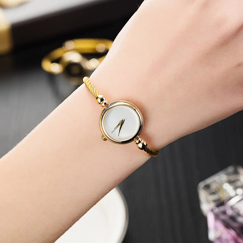 Women's Fashion Bracelet Watch Set — Elegant Quartz Timepiece with Fine Strap