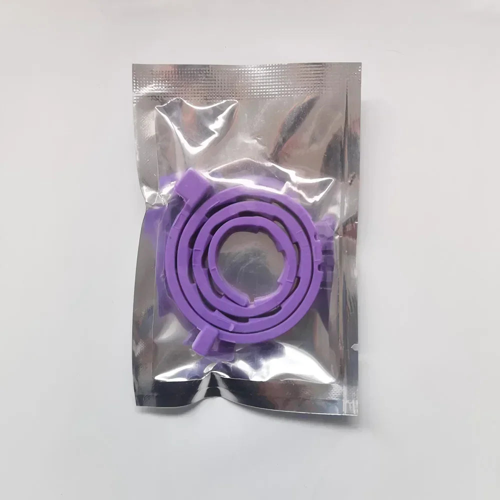 Adjustable Waterproof Pet Collar — Durable Plastic Design for Cats and Dogs
