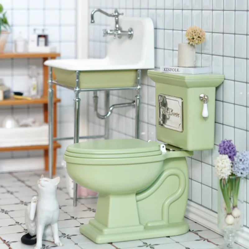 Retro Dollhouse Miniature Toilet — 1/6 Scale Bathroom Decor Accessory