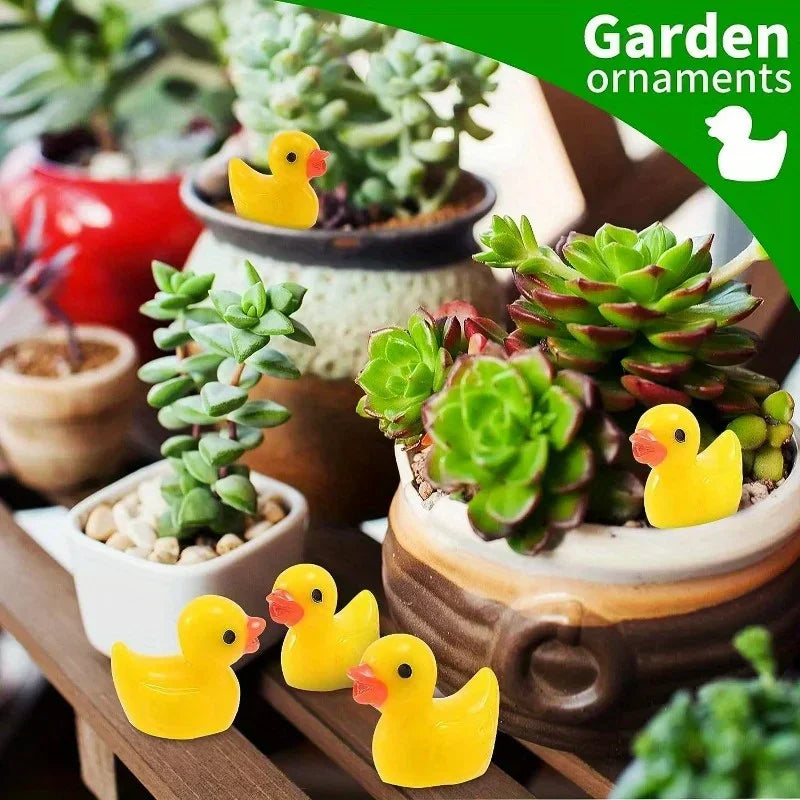 Mini Resin Duck Figurines — Tiny Animal Ornaments for Crafts & Decor