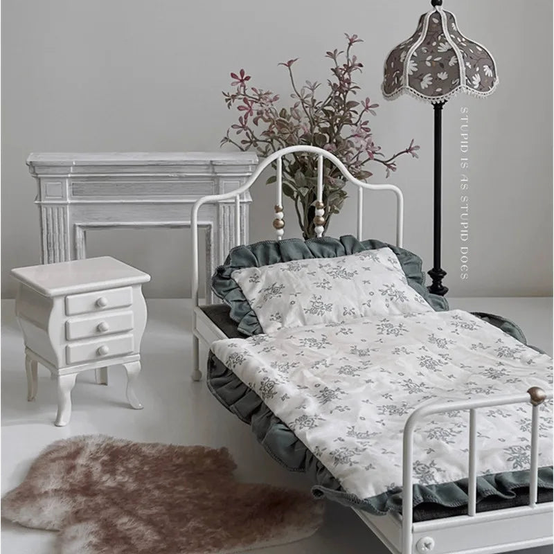 European Style Iron Dollhouse Bed — Miniature Furniture Accessory Set