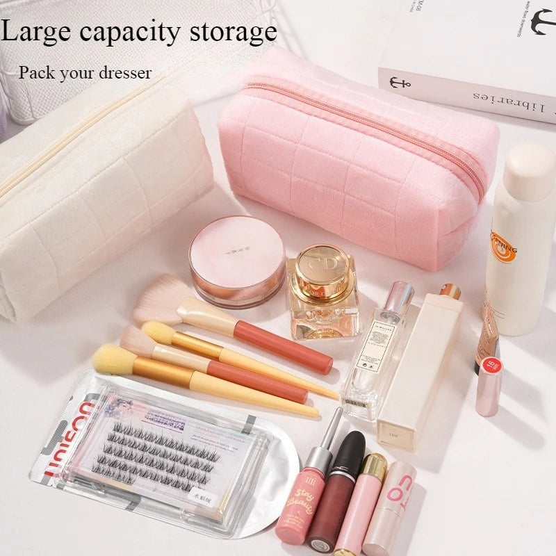 Plush Cosmetic Storage Bag — Large Capacity Travel Organizer