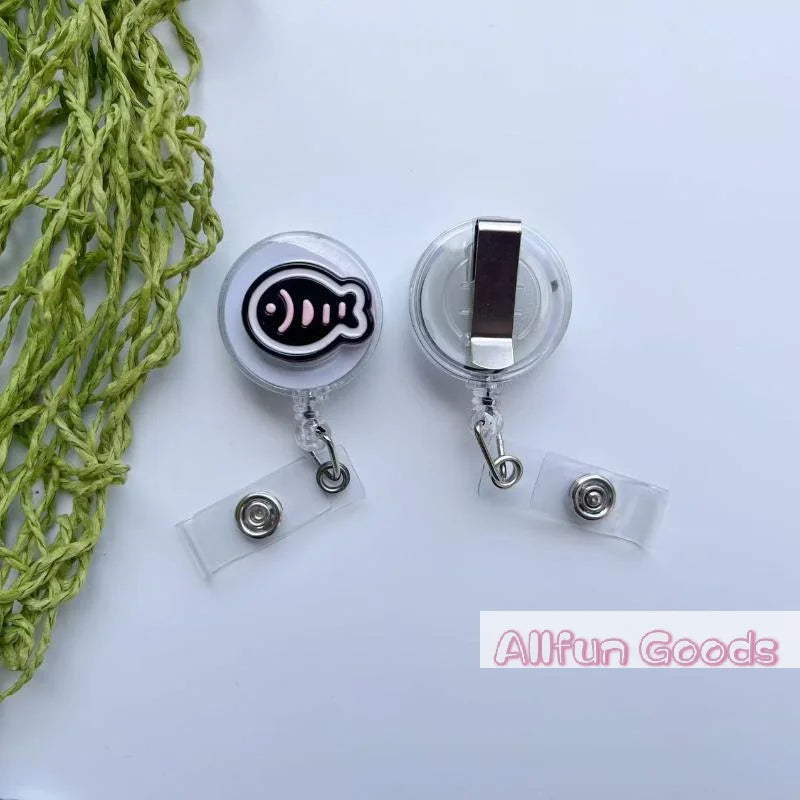 Cat-Shaped Retractable Badge Holder — Anti-Loss ID Reel for Nurses and Students