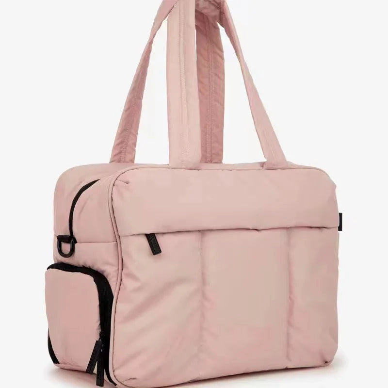 molfmy Large Capacity Travel Duffel — Waterproof Shoulder Bag with Wet/Dry Separation