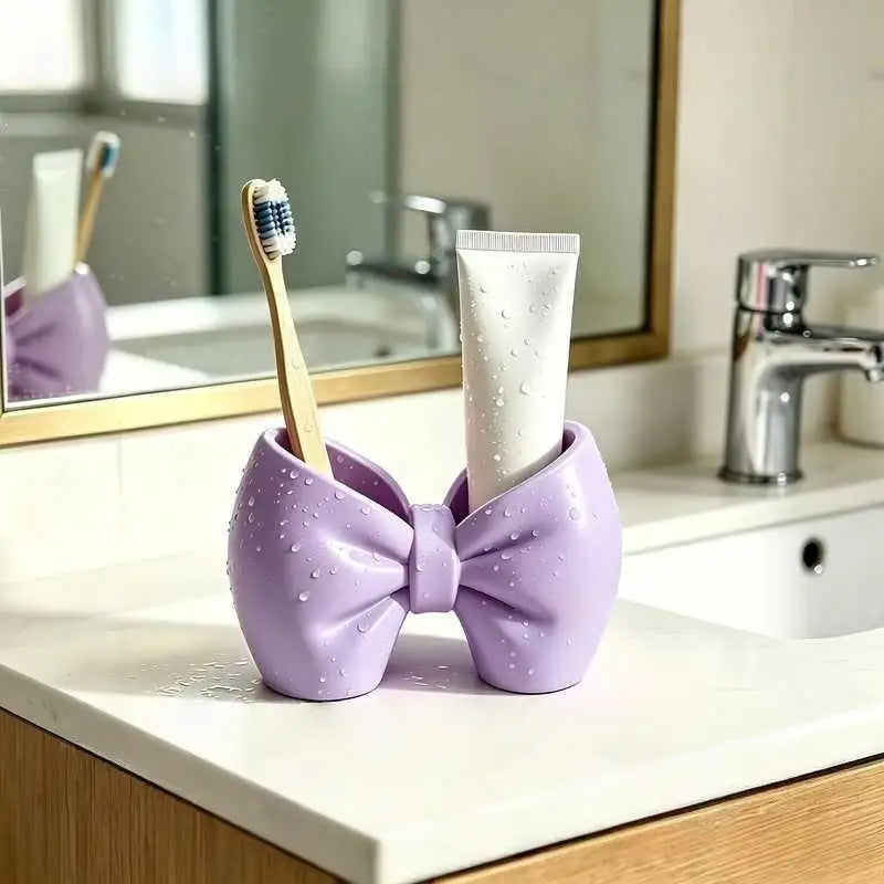 HELTFARM Bow Shaped Makeup Brush Organizer — Large Capacity Vanity Storage