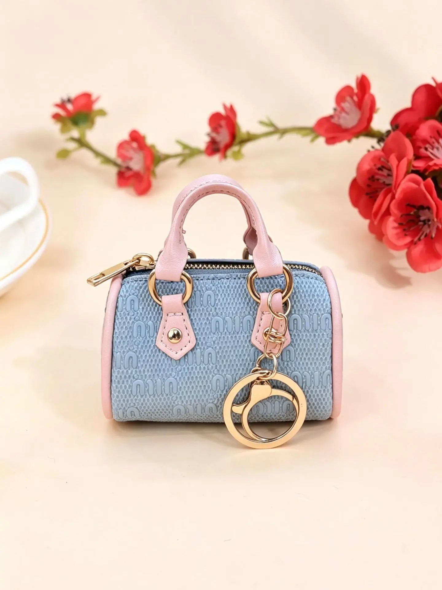 Versatile Mini Coin Purse — Compact Storage for Earphones and Small Essentials