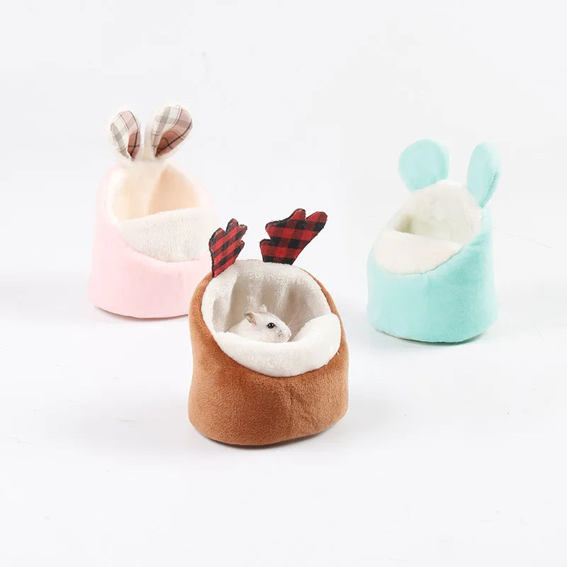 Fleece Hamster Nest — Cozy Warm Shelter for Small Pets
