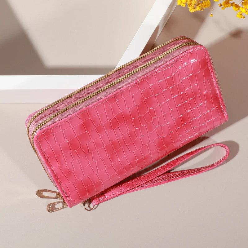 MADLEY Vintage Double Layer Clutch Wallet — Retro Organizer Wristlet