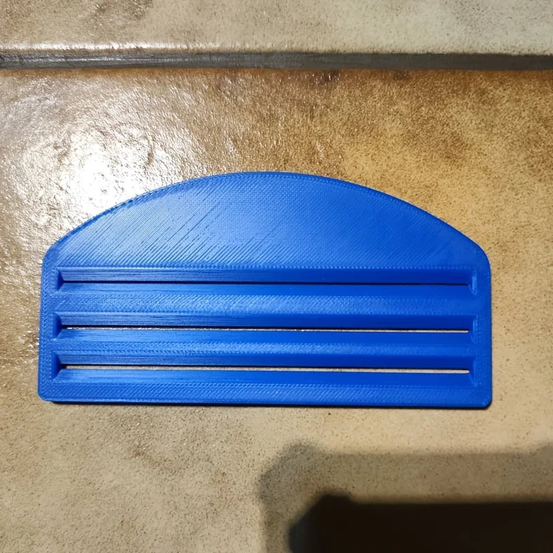 Cat Food Squeezing Tool — Compact Pet Feeding Aid for Zero Waste