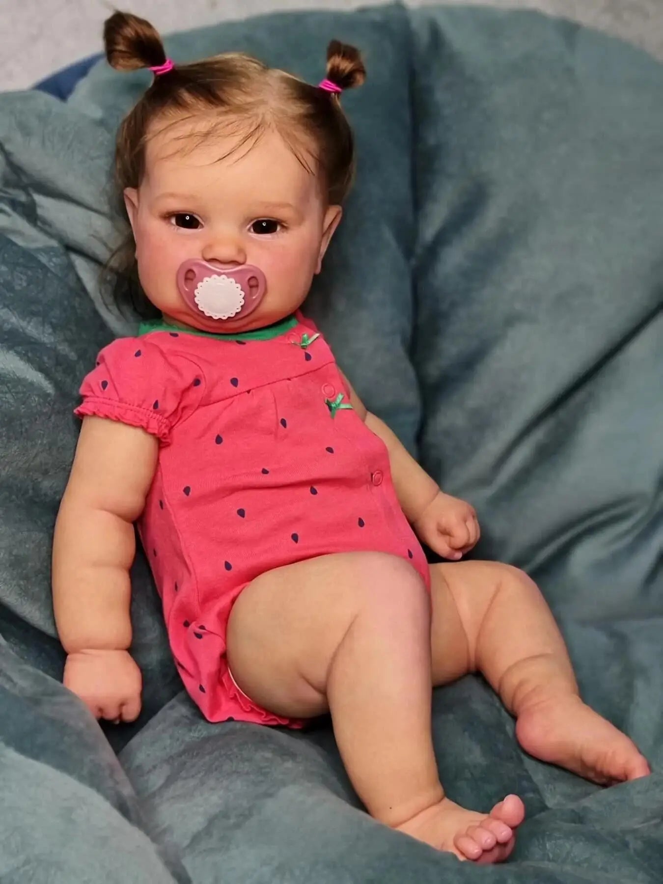 Lifelike Reborn Baby Girl Doll — Soft Silicone Vinyl Full Body Doll