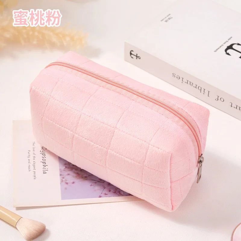 Plush Cosmetic Storage Bag — Large Capacity Travel Organizer
