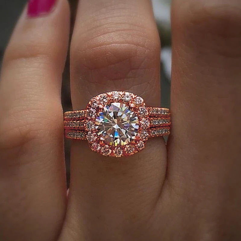 Huitan Cubic Zirconia Engagement Ring — Elegant Geometric Wedding Band
